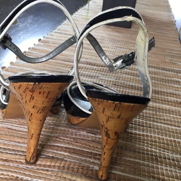 Next black and white patent with ankle strap 8.5 - Picture 3 of 4